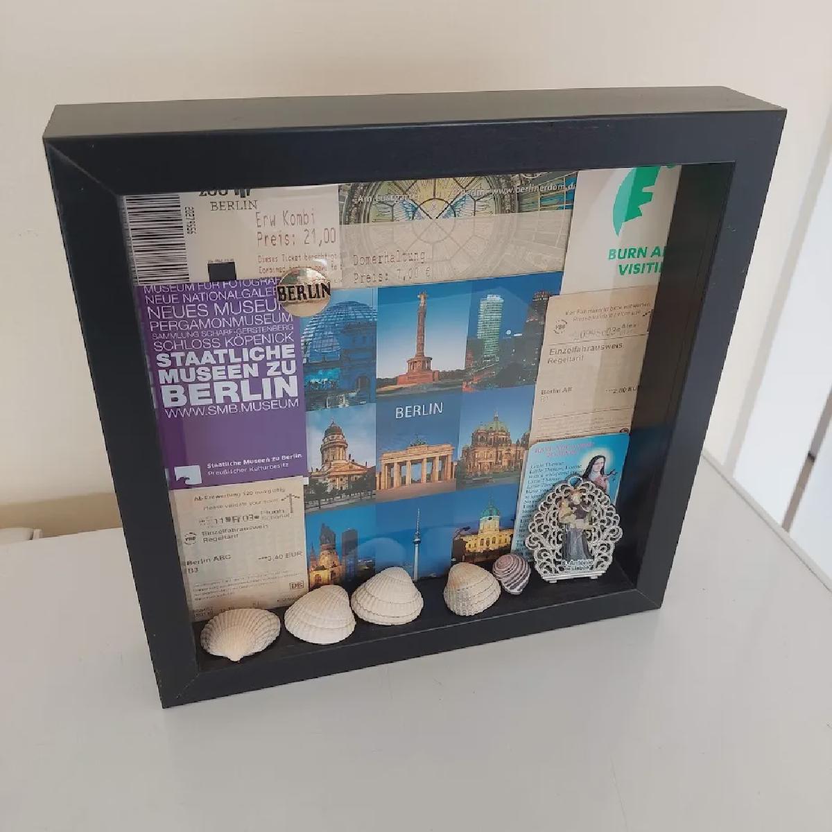 Holiday shadow box